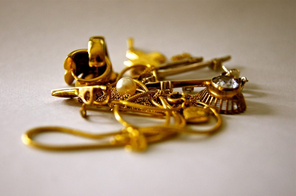 gold jewelry
