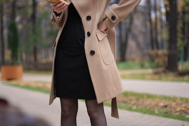 neutral coloured clothes