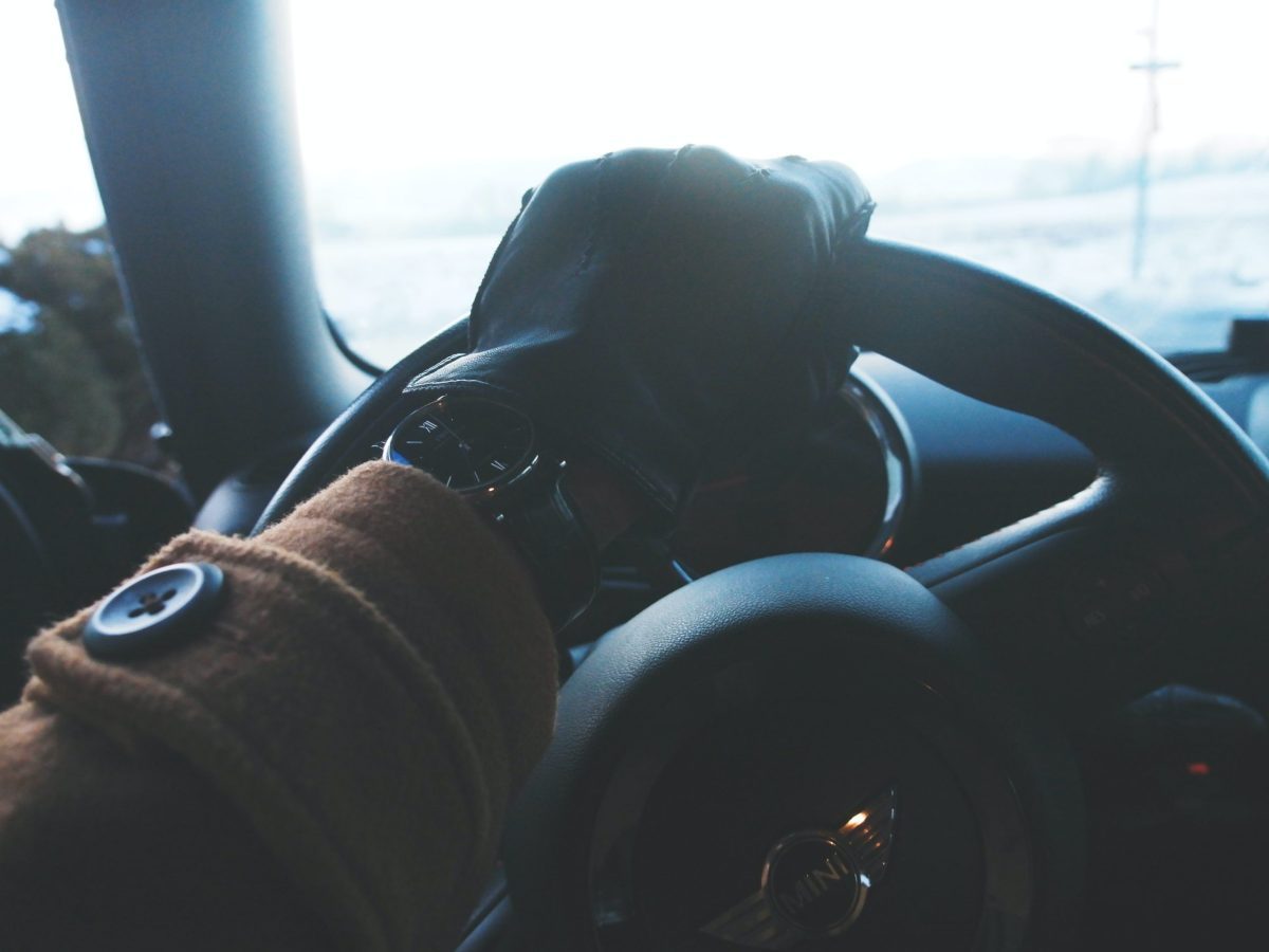 driving gloves 
