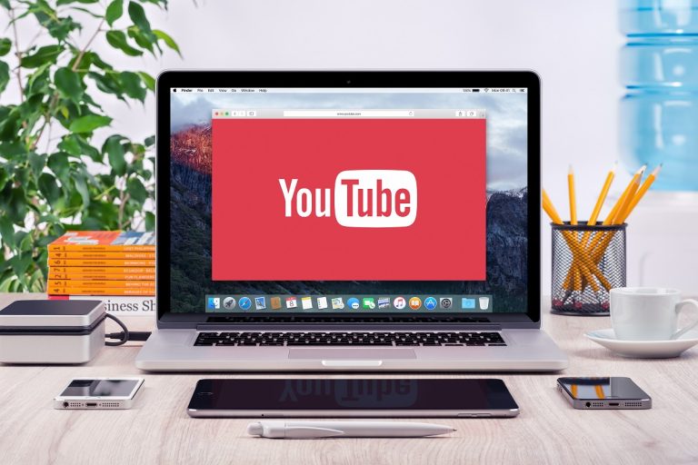 Youtube display on laptop